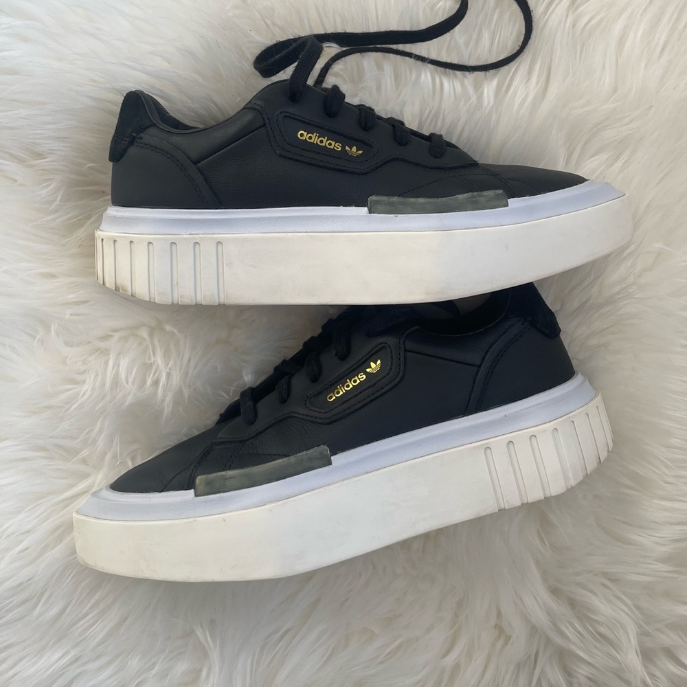 Adidas Hypersleek Platform Leather Sneaker in Black/Aeroblue
